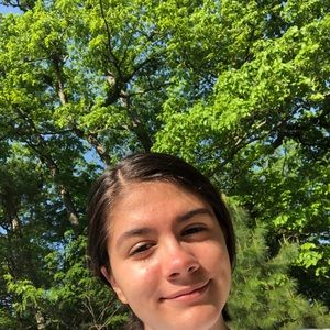 Meet your Posher, Olivia🐳🤩